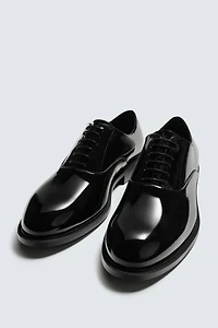 PATENT LEATHER EFFECT DRESS SHOES