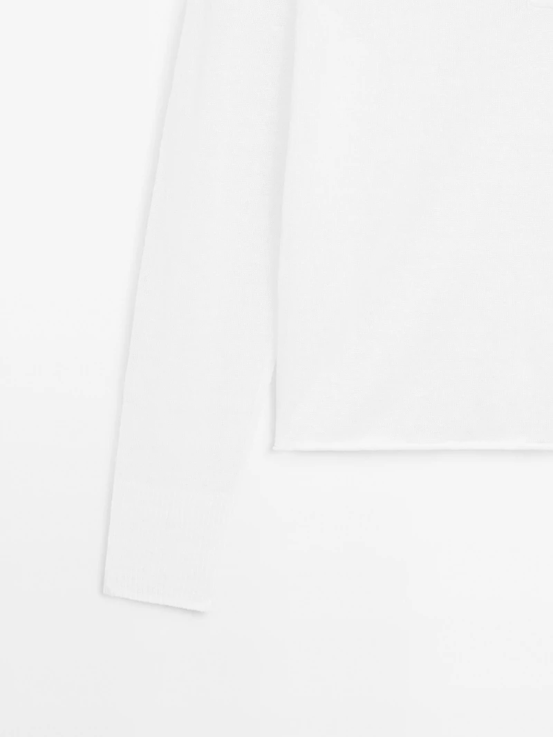 Pull en maille semi-transparente et lin mélangé