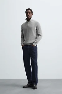 PULL EN MAILLE PERLÉE ZIPPÉ