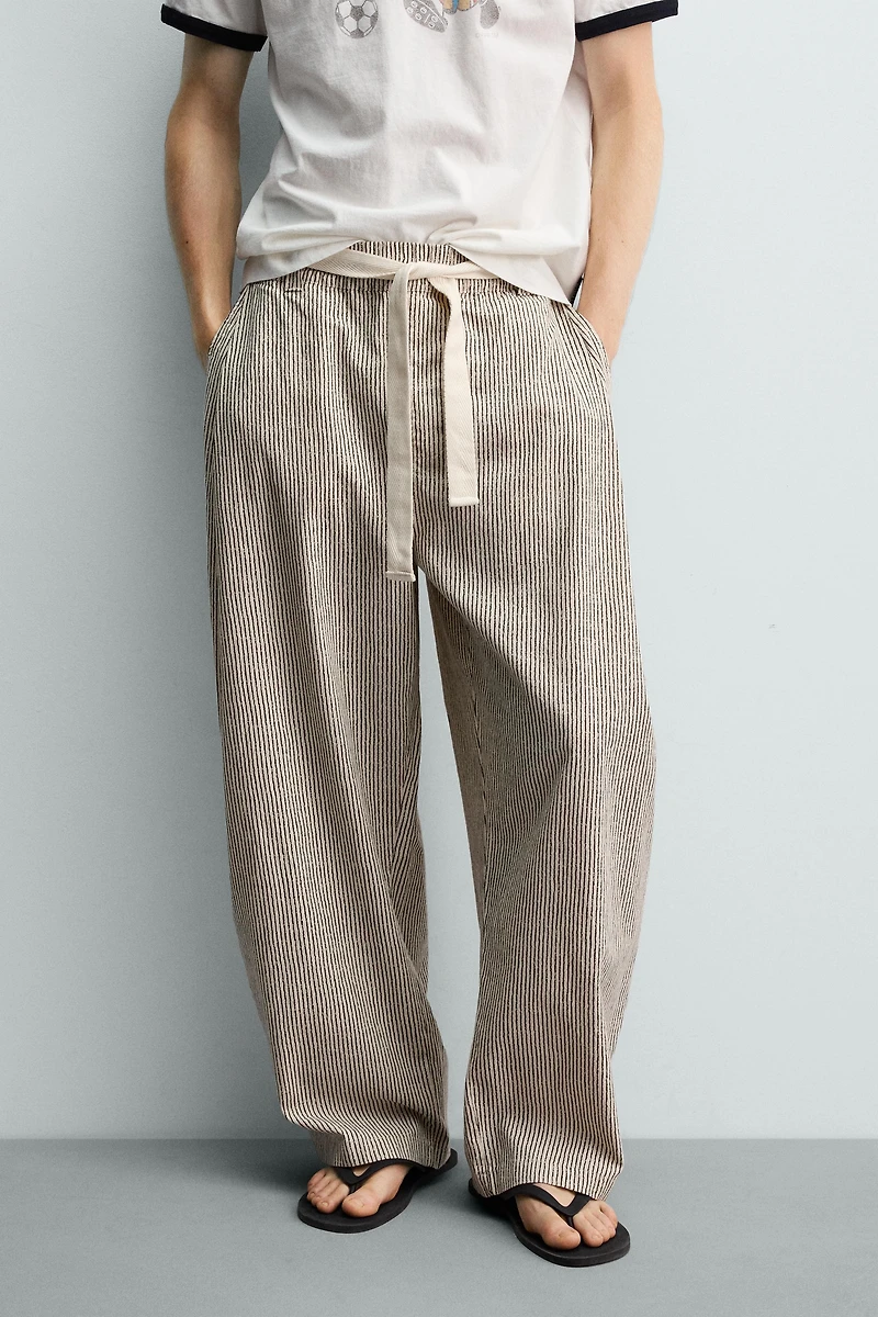 STRIPED WIDE FIT BELTED PANTS