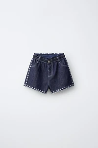 FLOWY EMBROIDERED FLORAL DENIM SHORTS