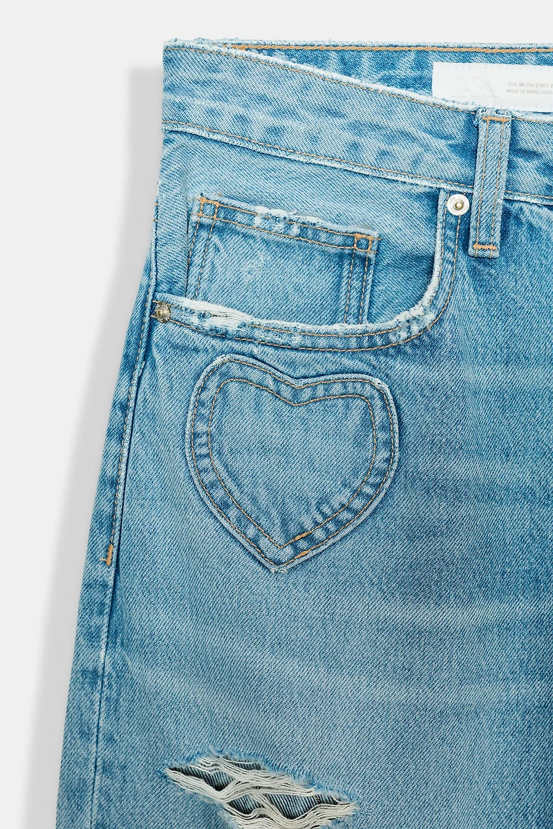MID-RISE TRF BOYFRIEND JEANS WITH HEARTS