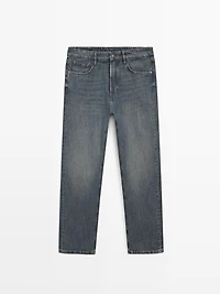 Tapered fit jeans
