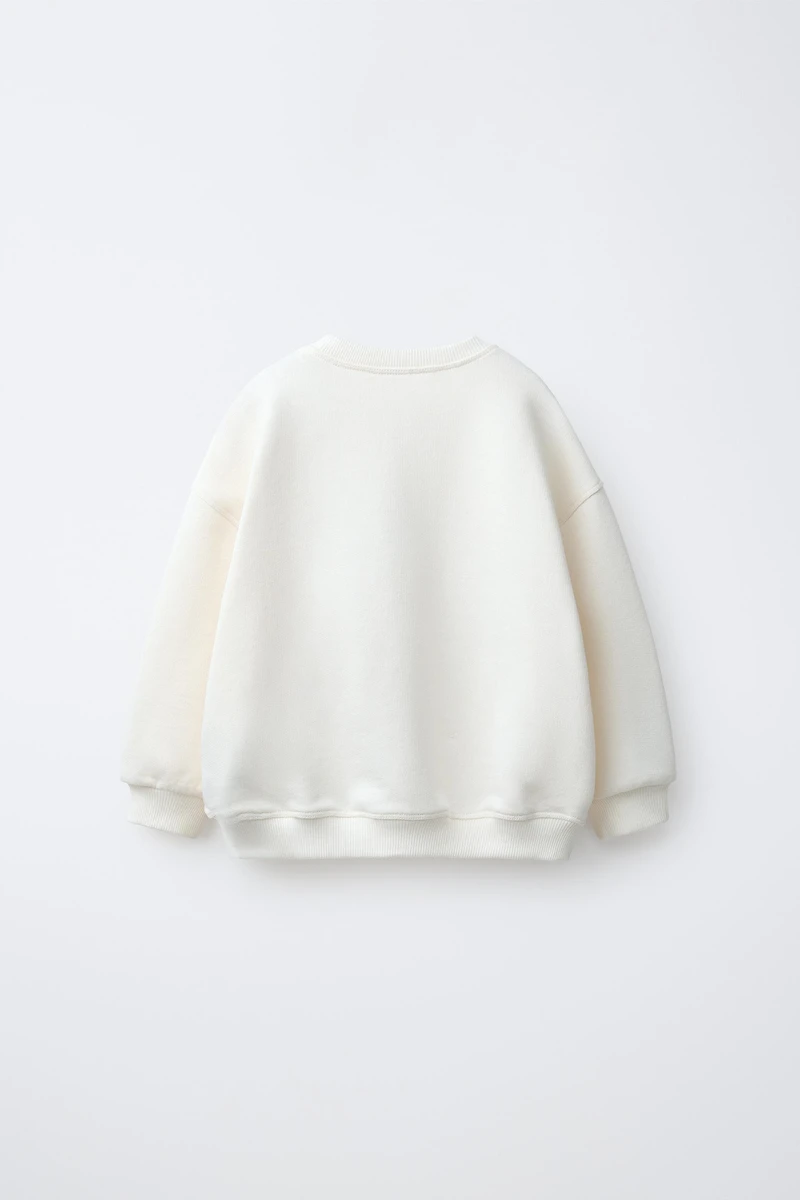 EMBROIDERED CHERRY SWEATSHIRT