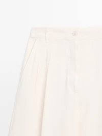 Wide-leg trousers with double dart