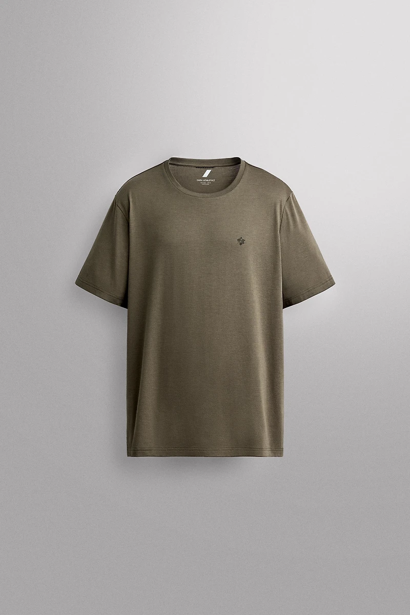 FLORAL PRINT TECHNICAL T-SHIRT