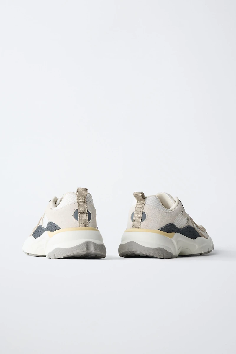 MESH SNEAKERS