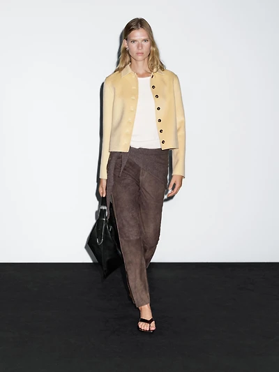 Manteau court en laine mélangée