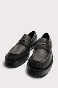 DISTRESSED PENNY LOAFERS