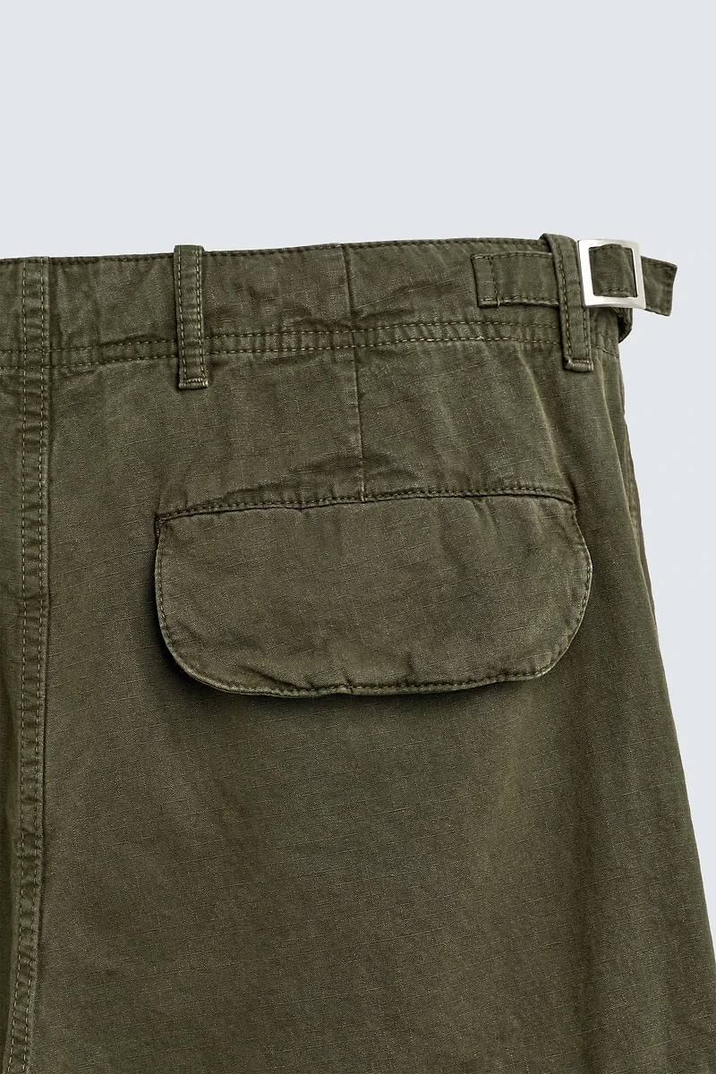 RELAXED FIT CARGO PANTS