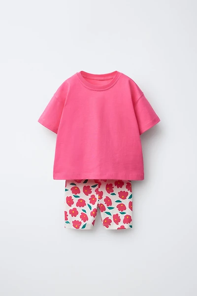 PRINTED T-SHIRT AND CYCLING LEGGINGS SET