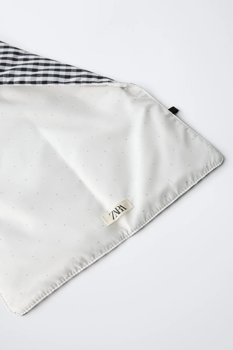 PLAID CHANGING MAT