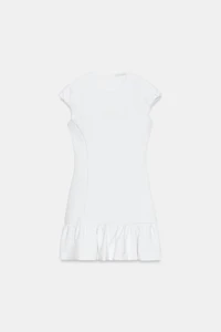 ROBE COURTE À BAS VOLANTÉ