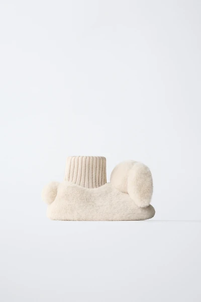 BUNNY SLIPPERS