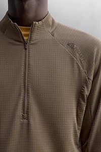 POLARTEC© QUARTER-ZIP SWEATSHIRT