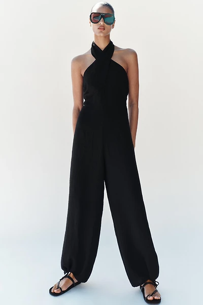 HALTER NECK BALLOON JUMPSUIT