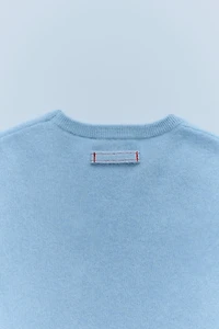100% WOOL KNIT SWEATER