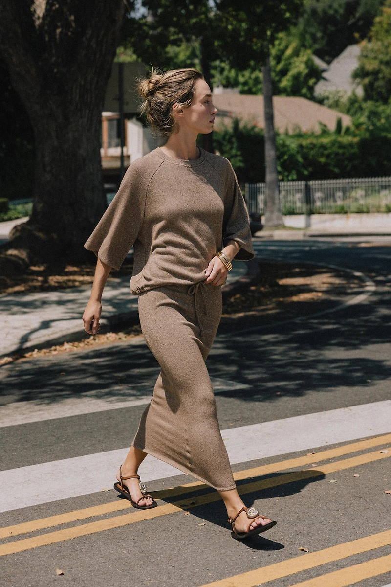 CUT-OUT KNIT T-SHIRT
