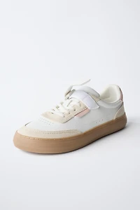 TENNIS OU BASKET BAREFOOT