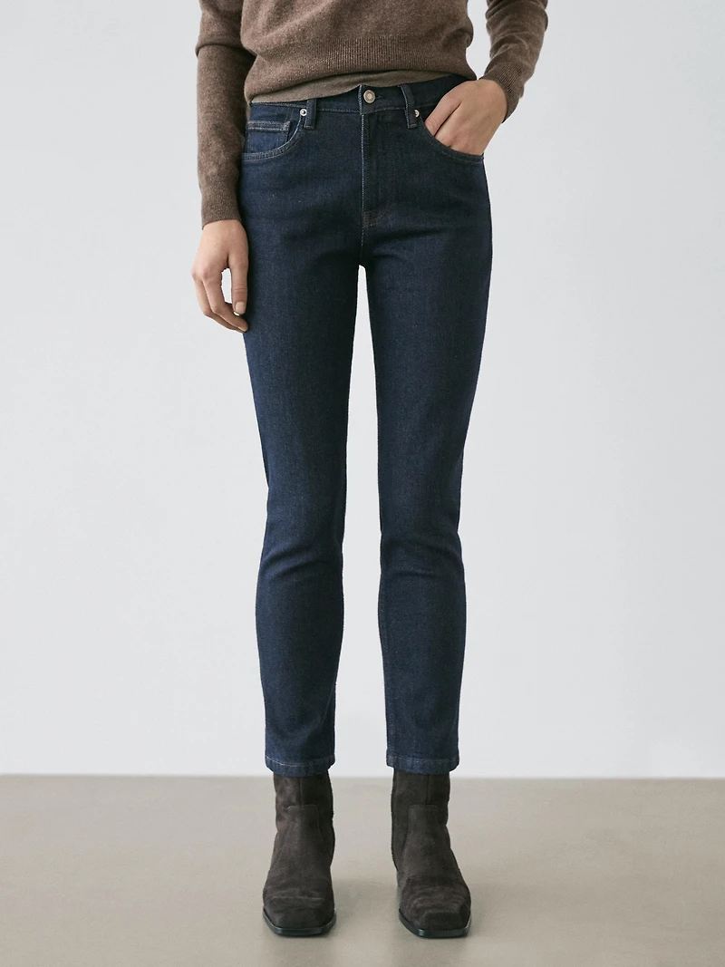 Mid-rise cropped slim fit jeans