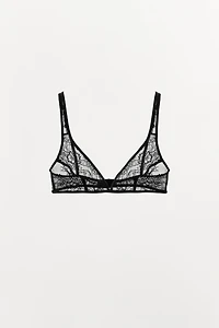LACE TRIANGLE BRALETTE
