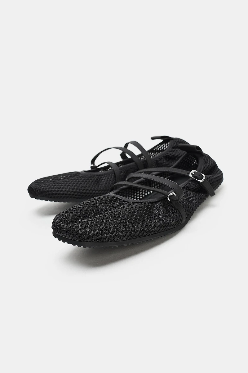 CUT-OUT STRAP BALLET FLATS