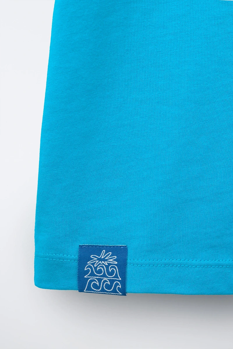 T-SHIRT À INSCRIPTION IMPRIMÉE