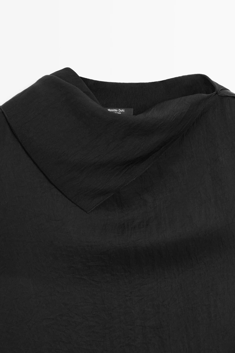 Flowing lace-detail top
