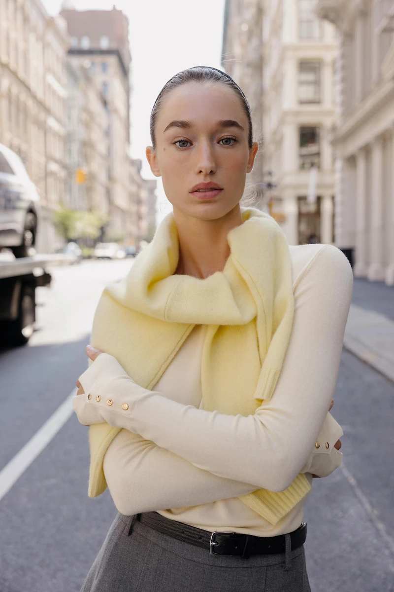 PULL BASIQUE EN MAILLE UNIE