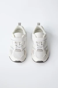 CONTRASTING SNEAKERS