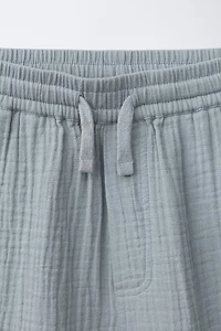 TEXTURED SHORTS