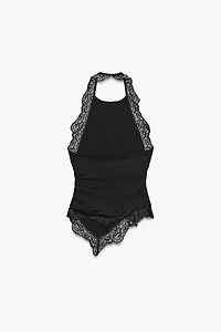 TEXTURED LACE HALTER TOP
