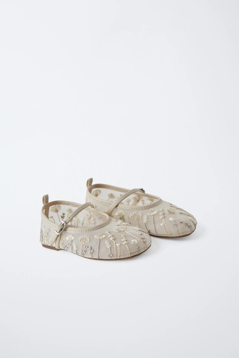 BALLERINES BRODÉES