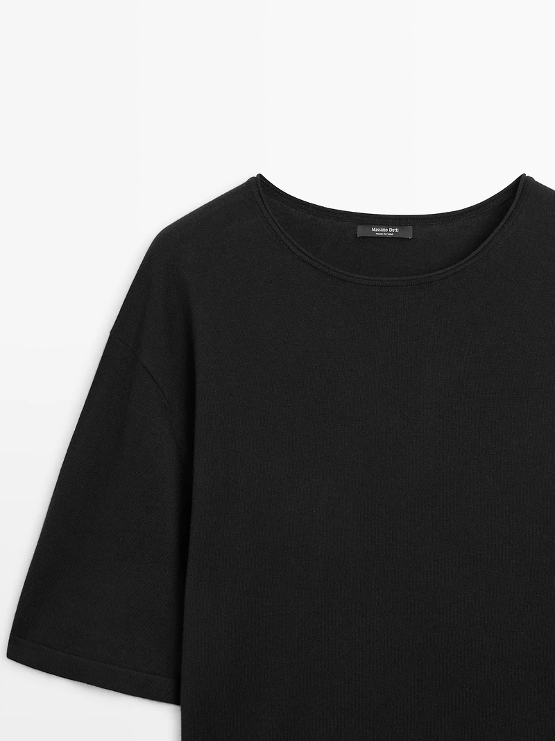 Dress with contrast lace detail