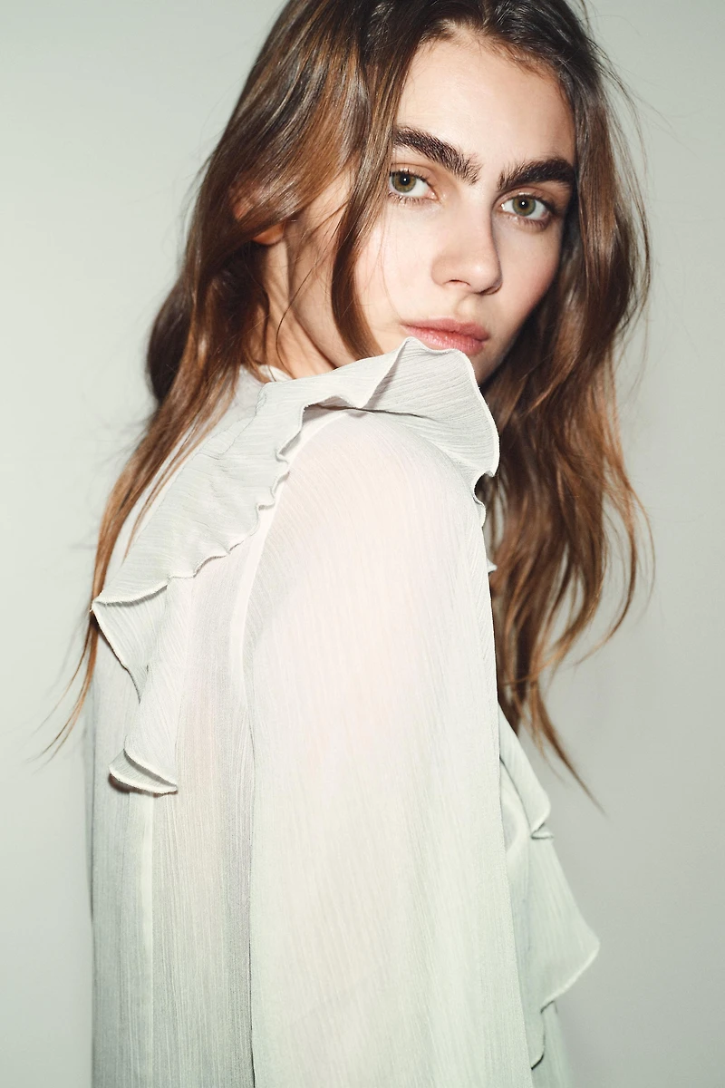 RUFFLED PIN TUCK BLOUSE