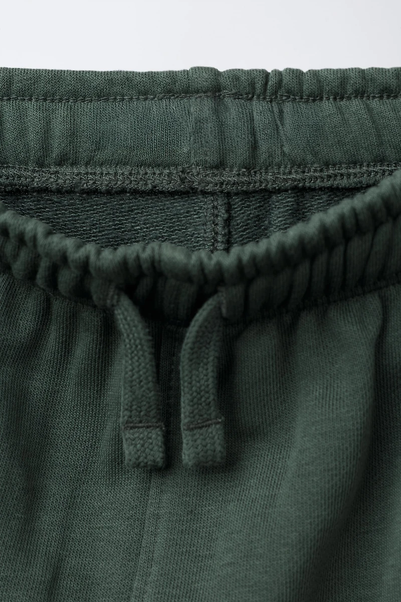 HOODIE AND JOGGER PANTS WITH LABELS SET