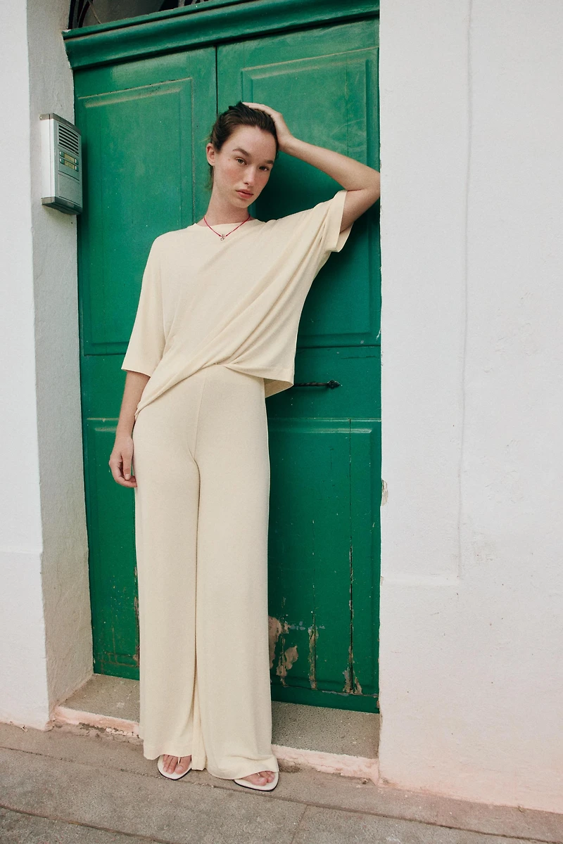FLOWY PALAZZO PANTS