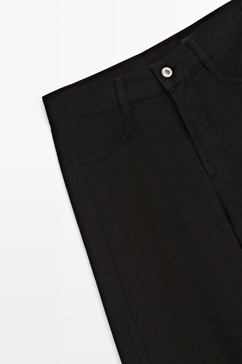 Flowy wide-leg jeans