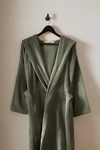 HOODED BATHROBE (360 GXM²)