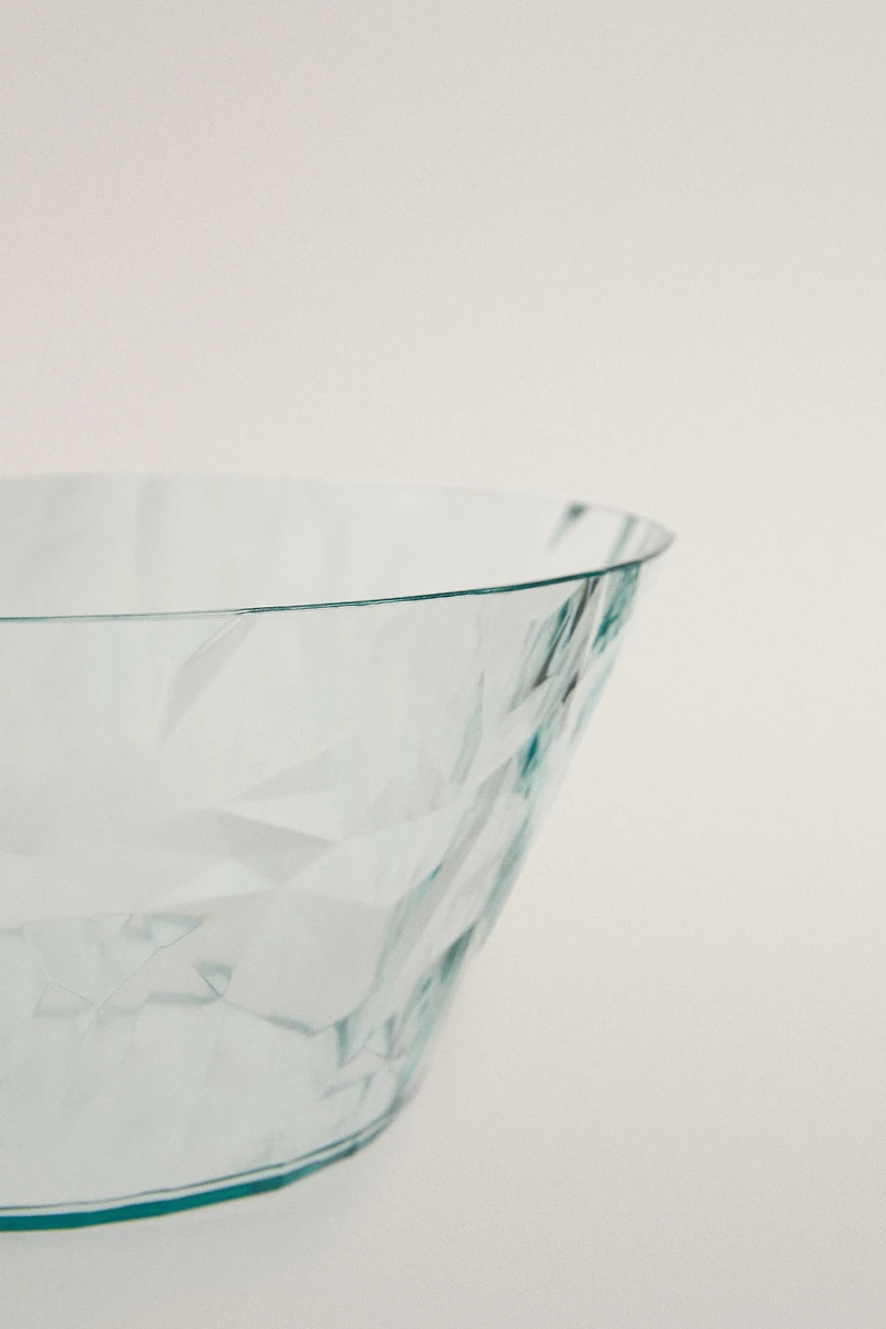 ACRYLIC BOWL WITH RAISED DIAMOND DESIGN