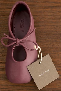 LEATHER SHOES