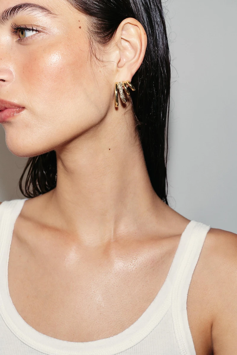 BOUCLES D'OREILLES MÉTALLIQUES EARCUFF À BRILLANTS