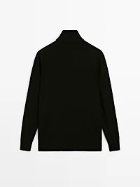 Knit 100% cashmere turtleneck sweater