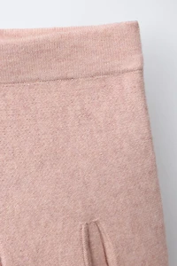 PLEATED KNIT SKIRT