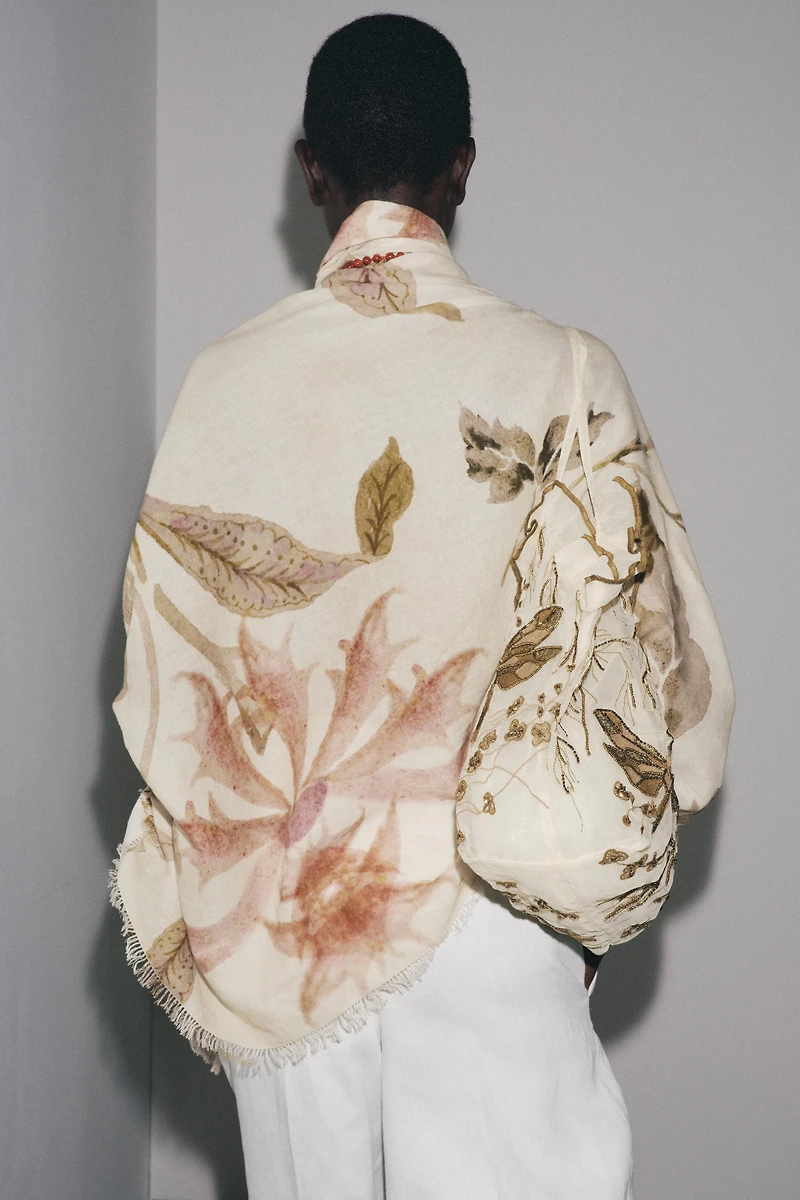 PEONY PRINT COTTON SCARF