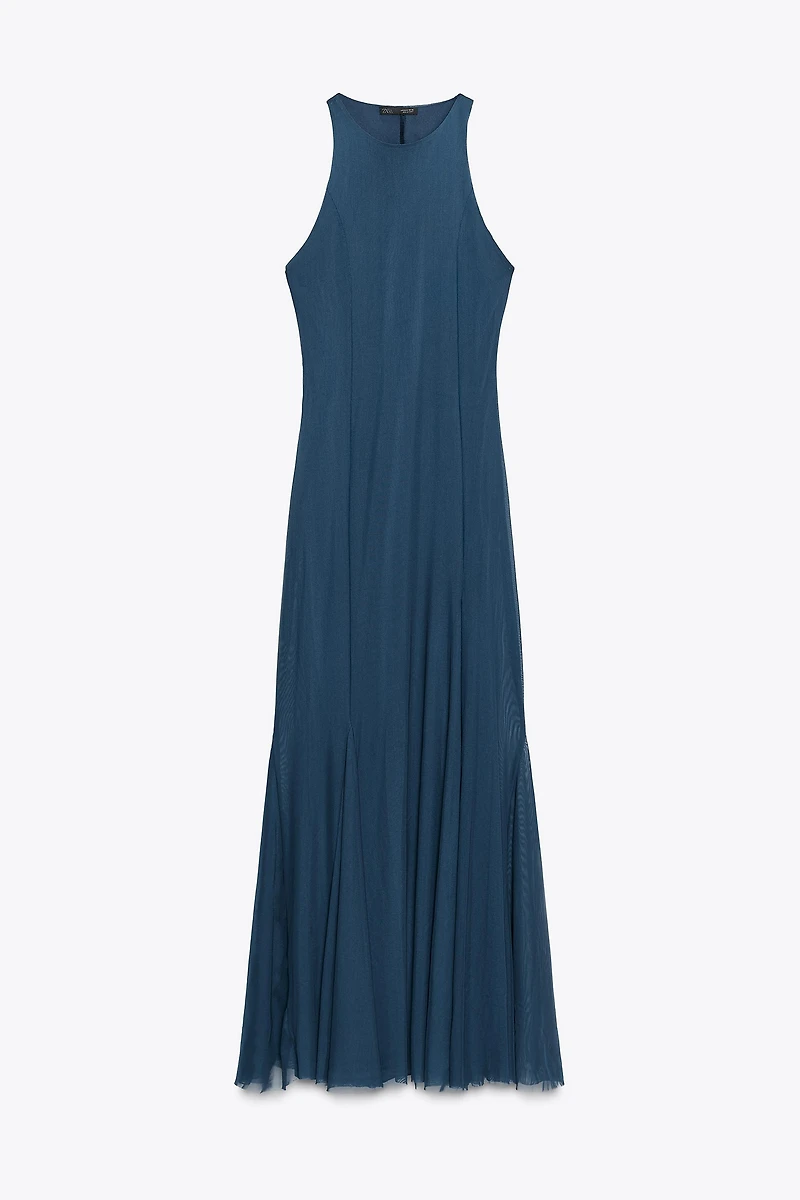ROBE LONGUE EN TULLE À GODETS