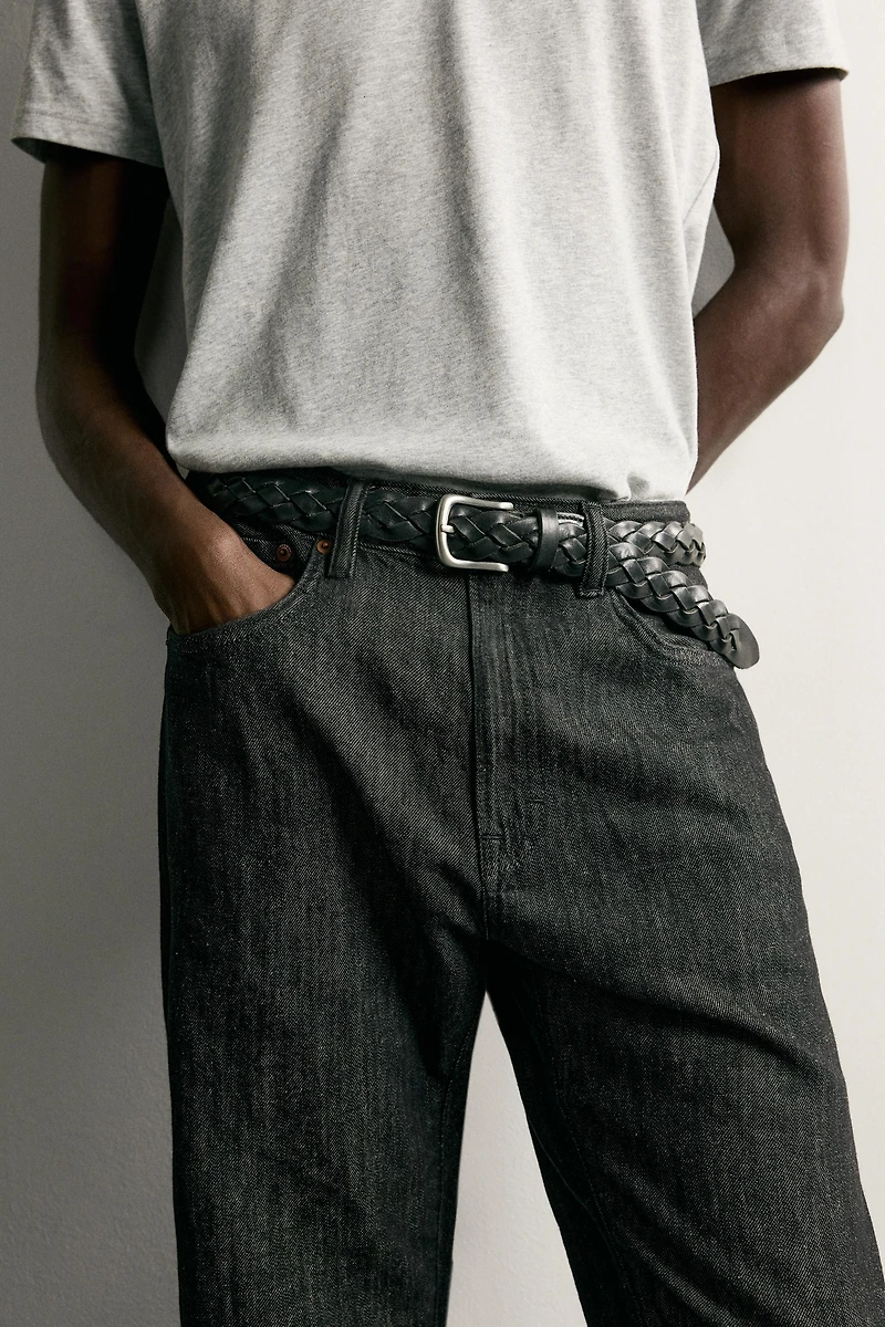LIGHTWEIGHT REGULAR FIT JEANS