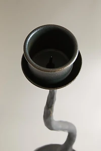 WAVY IRON CANDLESTICK
