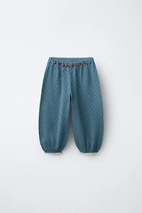 EMBROIDERED FLORAL KNIT PANTS