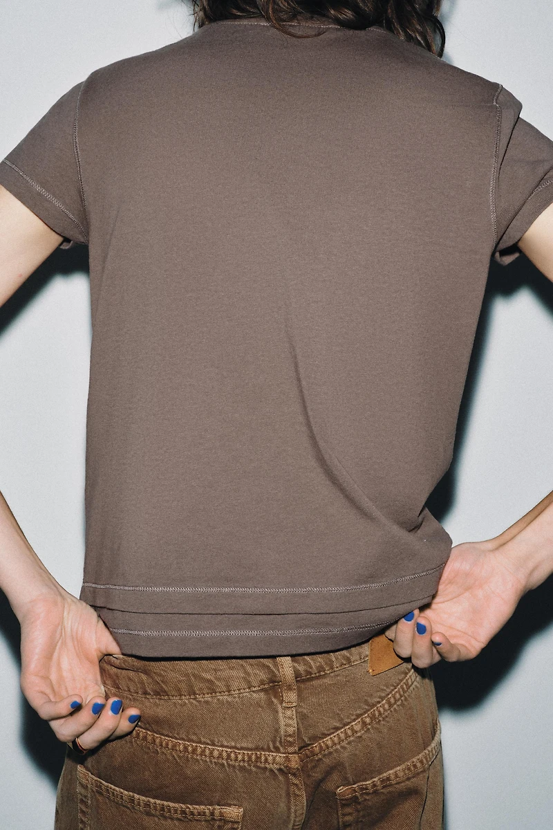 DOUBLE EFFECT SHORT SLEEVE T-SHIRT
